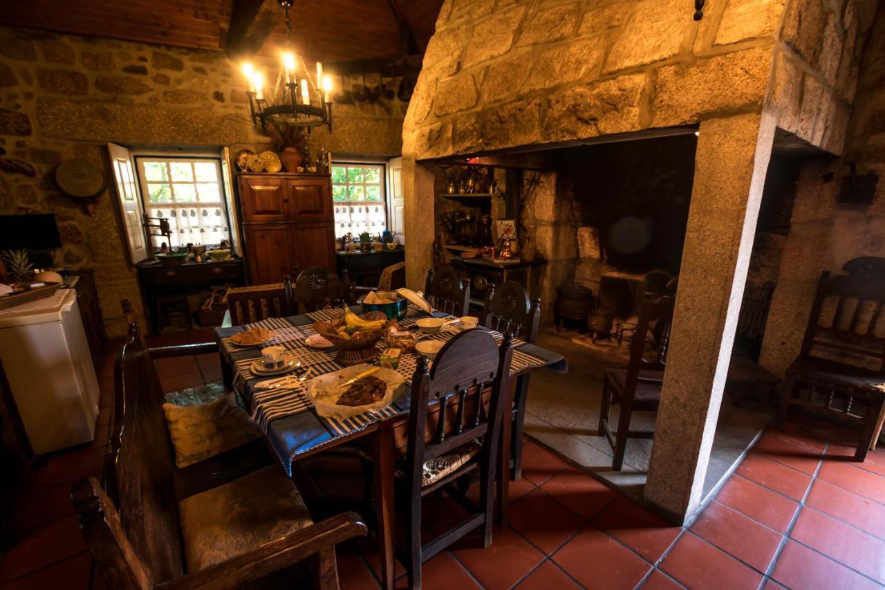 Bed and Breakfast Solar Dos Carvalhos Sernancelhe Exterior foto